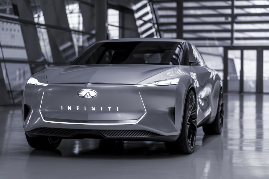 Infiniti Qs Inspiration 2019 года  (фото 3 из 41)